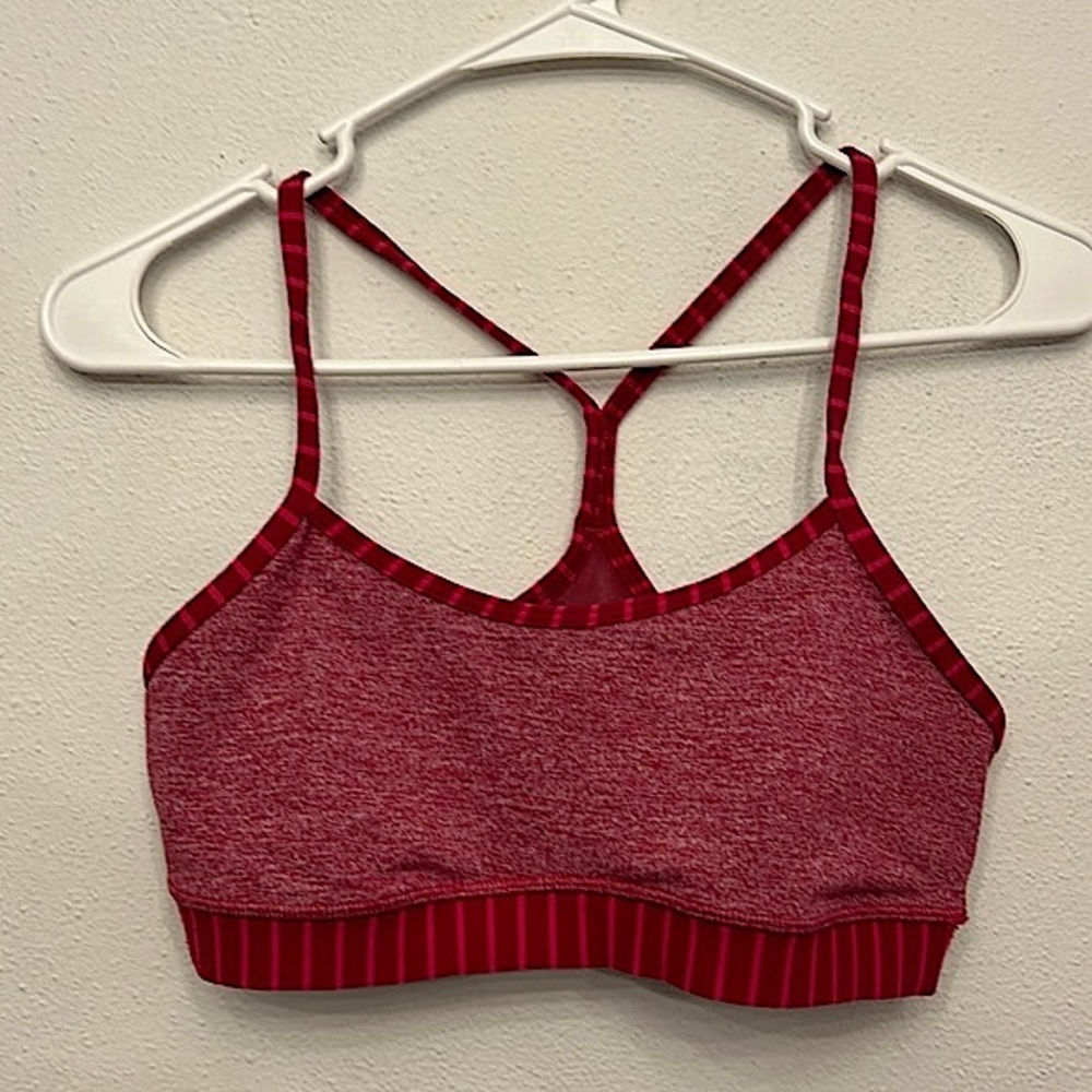 Lululemon Racerback Flow Y Stripe Bra Pink Stripe Bumble Berry Barbie Bra Size 6